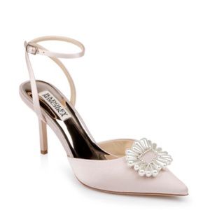 Badgeley Mischka Pointed Toe Stiletto - size 37